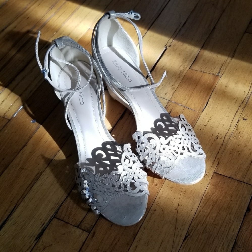 Formal heels
